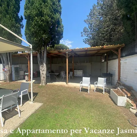 Casa E Per Vacanze Jasmine Apartmán Řím